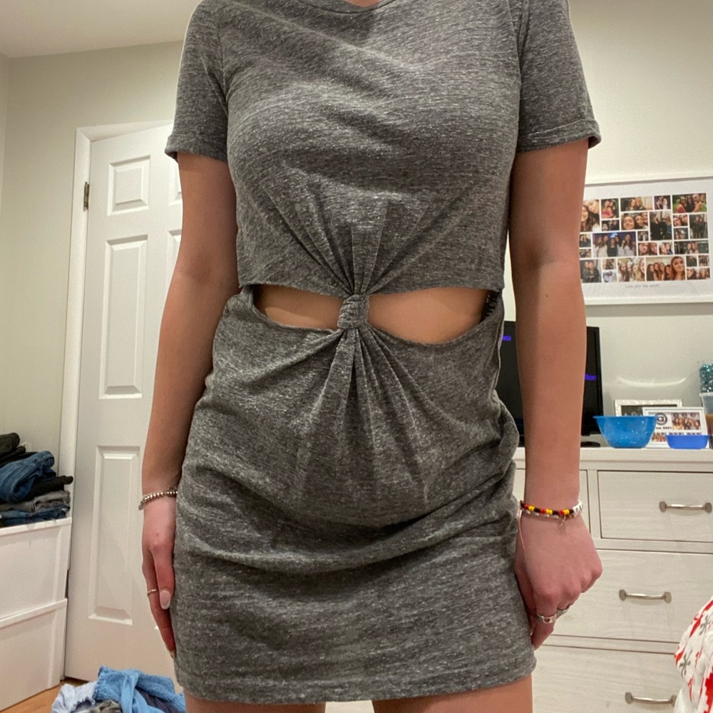 Classic grey, cut out, t-shirt dress